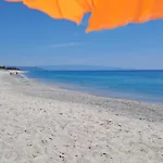 L'isola Dei Vacanzieri Sant'Andrea Apostolo dello Ionio